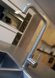 Lorreine Medway kran kuchenny w całości wykonany ze stali nierdzewnej z obrotową wylewką 1154021742