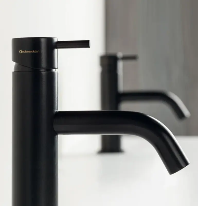 Waterevolution Flow bateria umywalkowa matowa czarna T110PR