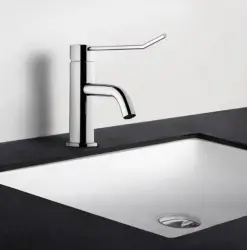 Waterevolution Flow baterie umywalkowa z korkiem click-clack chrom T11101