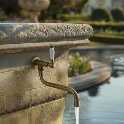 PB klasyczna ścienna bateria fontannowa z białą rączką, zimna woda, długi wylew, brąz 1208853602