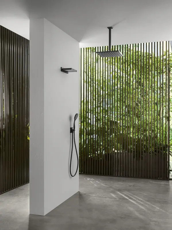 SB Rubinetterie Deszczownica Eco Air oszczędzająca wodę kwadratowa deszczownica Mat czarny 20x20cm 1208947014