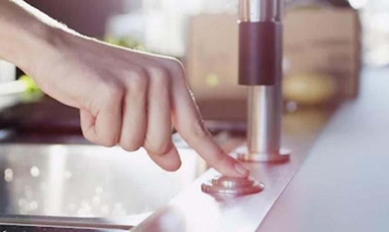 Franke Maris MRX 210.19 mały zlewozmywak ze stali nierdzewnej do montażu na równi 127.0568.037