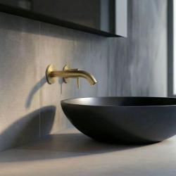 SB Round 316 wbudowana bateria umywalkowa Szczotkowany Mosiądz PVD 132mm