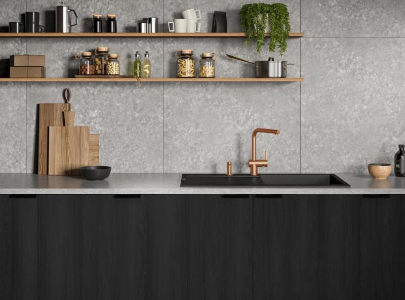 Franke miedziany kran kuchenny Atlas Neo z wyciąganą wylewką PVD Copper 115.0628.208