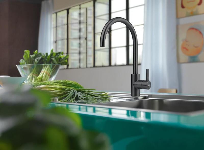 Kuchenna bateria Franke Eos Neo z obrotową wylewką, szczotkowana czerń 115.0613.590