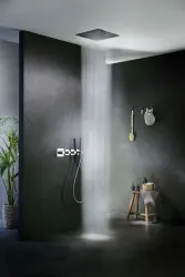 SB Square 316 Wbudowany prysznic deszczowy Velvet Temptation i wodospad szczotkowany PVD gun metal 1208956753