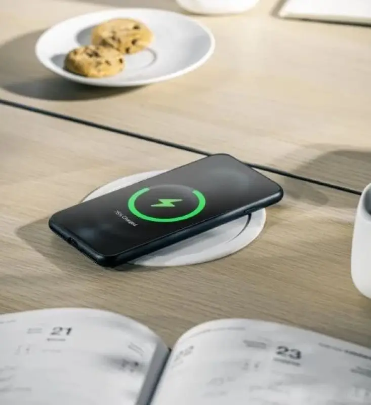 Indux Push zatapialna wtyczka uziemienia kuchnia gniazdko czarne w blacie z 4 gniazdami, 2 x USB, 2 x RJ45 i ładowanie bezprzewodowe 1208957421