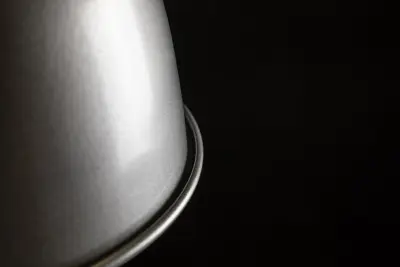 Dekor Zenit metalowa kopułowa szara lampa wisząca z metalicznym wykończeniem 4895