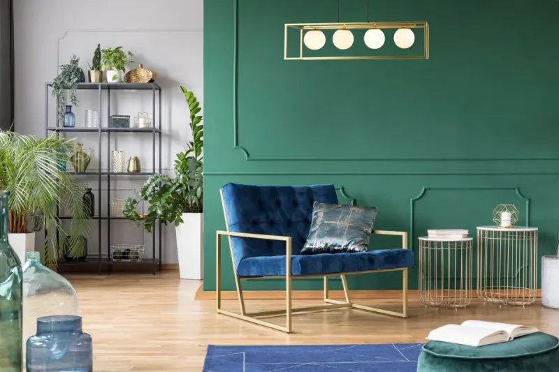 Decor Avelin lampa wisząca ze złotą prostokątną ramą szerokość 80 cm 2287