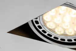 Decor Milo czarna bezramkowa lampa sufitowa wpuszczana z 2 źródłami światła 4755