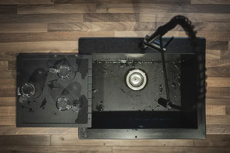 Aquadesign Unix ociekacz grnitowy 35x35cm czarny 1208958214