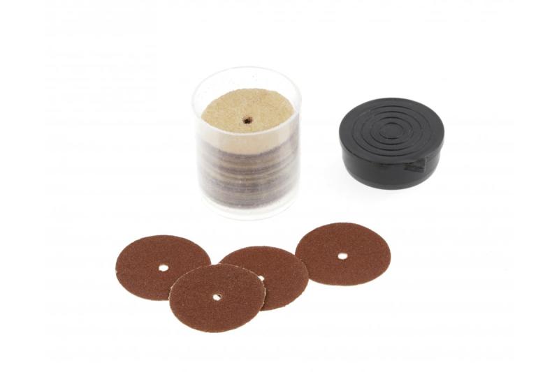 Hoegert Zestaw części zamiennych do mini szlifierki, 155 sztuk. 1208960202