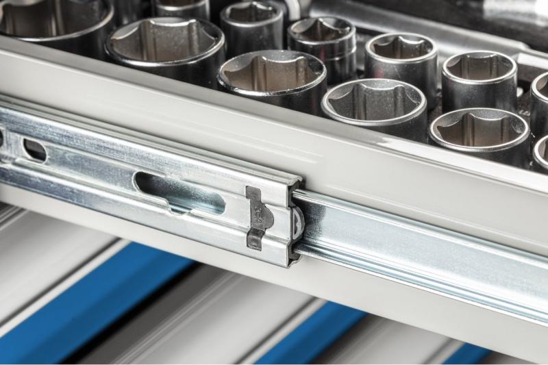 Hoegert Szafka na narzędzia z 7 szufladami i drzwiami bocznymi. 1208962009