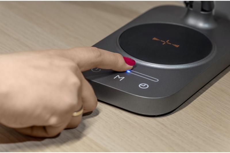 Lampa biurkowa Decor Bressi 8W 450lm AC220-240V 3-CCT Bezprzewodowe ładowanie USB PF>0,5 RA>80 Szary 1208962480