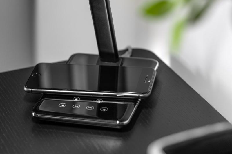 Dekoracyjna Lampka Biurkowa Tritton 6W 340lm AC220-240V 4-CCT Bezprzewodowe Ładowanie USB PF>0.5 RA>80 czarna 1208962518