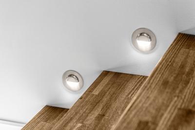 Dekoracyjna LED oprawa schodowa ESCADA OB DC12V okrągła matowa szklana obudowa 0,8W 70lm 4000K inox kabel 150cm