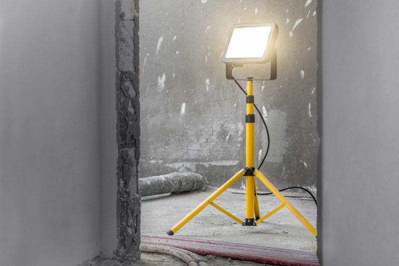 Reflektor LED VIPER, 150W, 15000lm AC220-240V, 50/60 Hz, PF>0,9, RA>80, IP65, 120°, 4000K, szary 1208963239