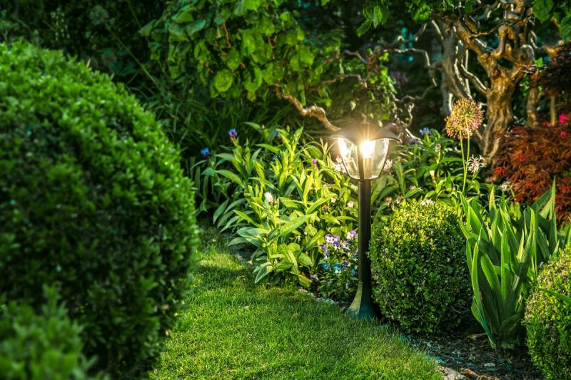 Dekoracyjna lampa ogrodowa MARINA-P E27 MAX. 20W IP54 AC220-240V 50-60Hz słupek czarny 1208963931