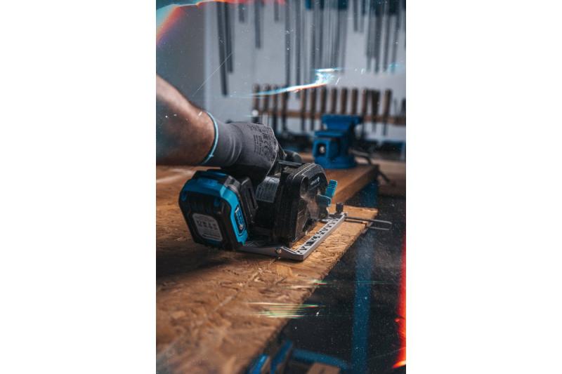 HÖGERT akumulatorowa pilarka tarczowa, 18V, bez akumulatora, złącze do odkurzacza