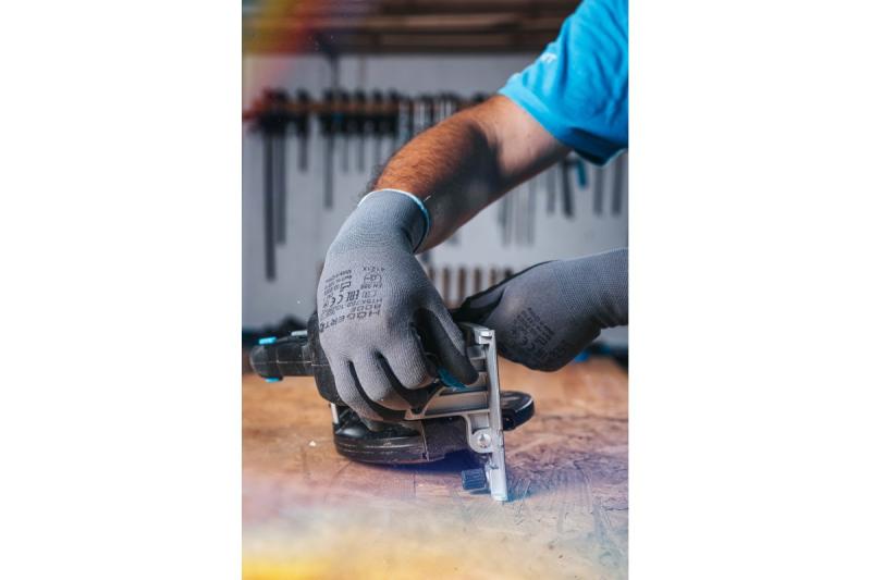 HÖGERT akumulatorowa pilarka tarczowa, 18V, bez akumulatora, złącze do odkurzacza