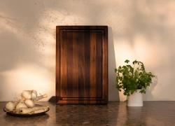 Woodsea Butcher Groove M - Deska do krojenia z orzechowego drewna z rowkiem na sok 50x38 cm 1208971535