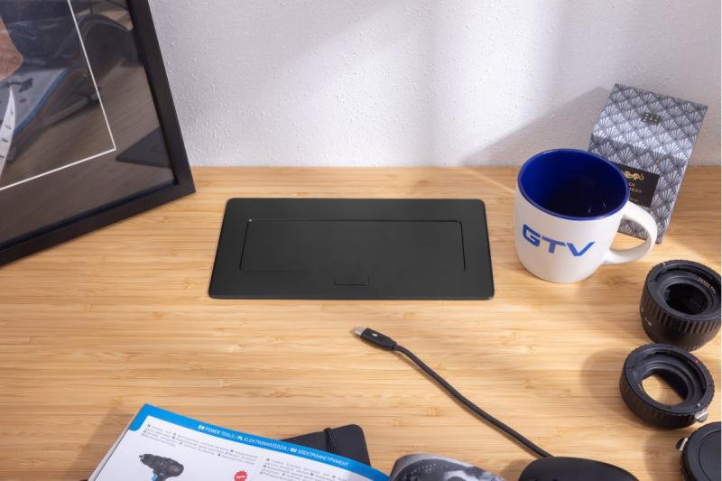 MULTISOFT Gniazdo Meblowe 2x Gniazdo z Uziemieniem, USB A+C, RJ45, Kabel Zasilający z Wtyczką, Czarny