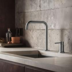 Pure.Sink Luxion 2-otworowa bateria kuchenna z litego stali nierdzewnej z wygiętą wylewką PLX2HU-02