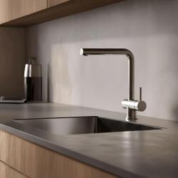 Pure.Sink Elite Steel Pulse-S kran kuchenny ze stali nierdzewnej z wysuwanym wylewem i trybem natrysku PS8500-02