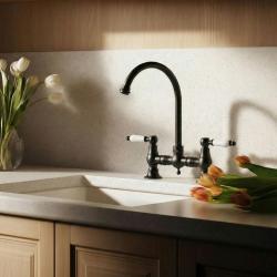 Aquanello Heritage Manor Klasyczna bateria kuchenna w stylu retro z mostkiem, czarna z białą rączką i okrągłą wylewką BL-4001-HA