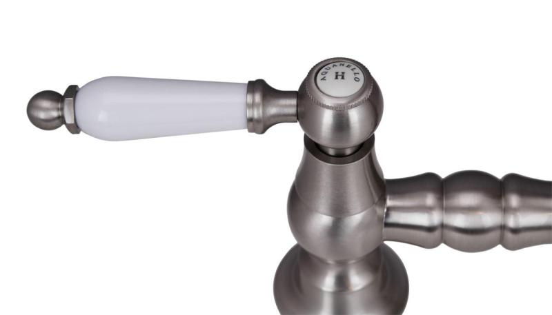 Aquanello Heritage Manor Klasyczna kuchnia Nostalgiczny most Bateria kuchenna ze stali nierdzewnej z białą rączką i okrągłą wylewką NB-4001-HA