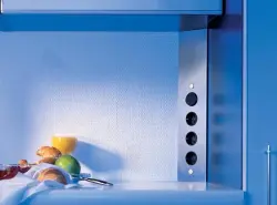 Kolumna energetyczna z 4 gniazdkami z uziemieniem ST3007